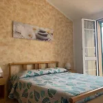 مزرعة للإقامة Agriturismo Gli Ulivi *