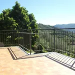 مزرعة للإقامة Agriturismo Gli Ulivi