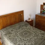 مزرعة للإقامة Agriturismo Gli Ulivi