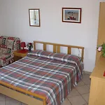 Agriturismo Gli Ulivi غارليندا