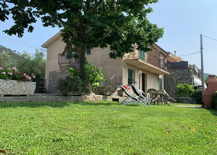 Gli Ulivi Farm stay Garlenda
